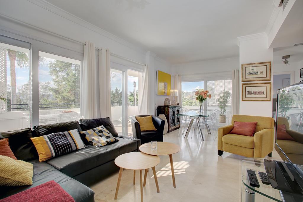 Sunny Golf Apartment Estepona Eksteriør bilde